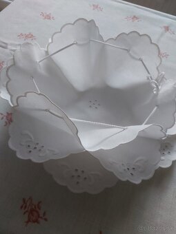 veľkonočné vajíčka a obrusy - 6