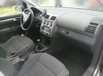Rozpredám na ND Volkswagen Touran 2.0 benzín CNG - 6