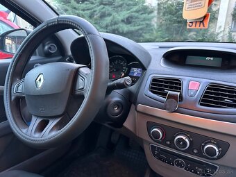 Renault Megane 2010 - 6