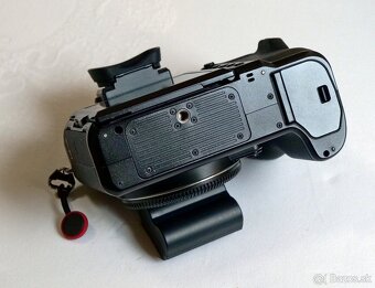 Fujifilm GFX 100s 100 mil. pixel - 6