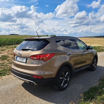 Hyundai Santa Fe - 6