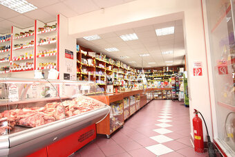 NA PREDAJ: Komerčný objekt vo výbornej lokalite mesta Vranov - 6