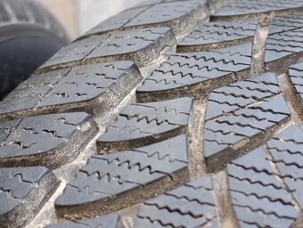 Zimné pneumatiky 225/55R17 Dunlop Sport 3D - 6