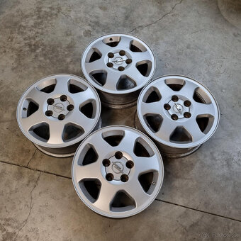 Hliníkové disky 5x110 R15 6J ET43 - 6