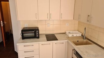 Prenájom menšieho 2-izb.bytu v RD, Petržalka - 6