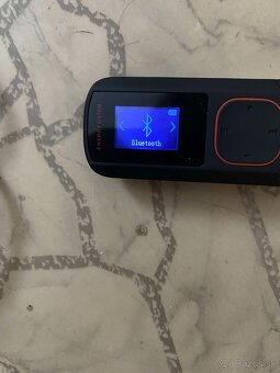 Predám funkčné prehravac Energy Sistem MP3 Clip Bluetooth Co - 6
