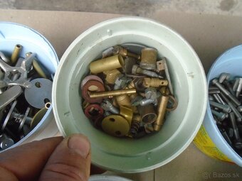 Solex , Jikov 26-30 , Tatra 57,75 , Skoda - 6