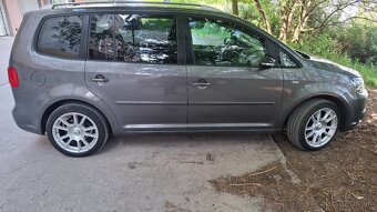 Predam Wollkswagen Touran 2.0 TDI 7 miestny - 6