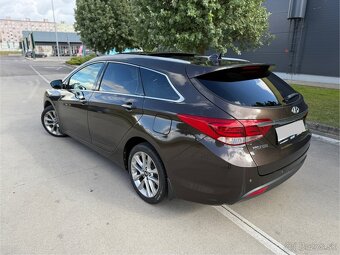 Hyundai i40 1.7 CRDi DCT Premium - Automat, Diesel 104 kW - 6