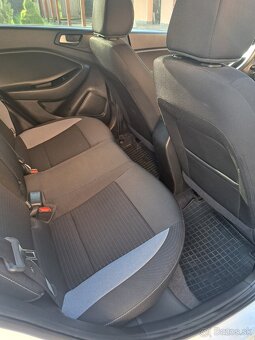 Hyundai i20 - 6
