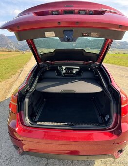 BMW - 6
