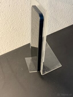 Predám Apple iPhone 13 256GB Black Minimálne známky - 6