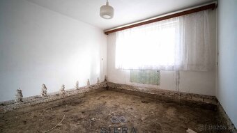 PREDAJ Rodinný dom s pozemkom Červeník - 6