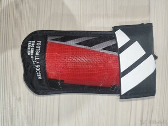 Detský futbalový dres a kopačky - 6