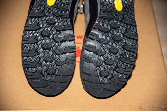 Turistické topánky MAMMUT Kento Tour High GTX Men - UK 10 - 6