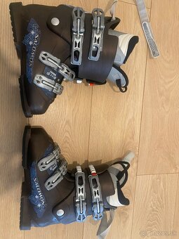 Dámske lyže Volkl, 156 cm a lyžiarky Salomon 25.0 - 6