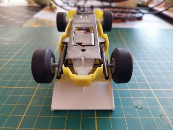 Predám ites tyrrell žltý - 6