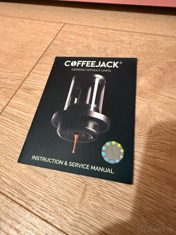 Coffejack - manuálny prenosný presso stroj - 6