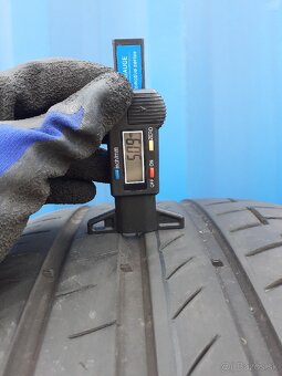 2x 255/45R20 Continental 4422 - 6