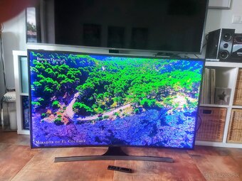 Samsung UE55JS8502T 55"4K Ultra HD Smart TV 3D 120Hz
- 6