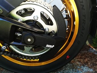 Suzuki - 6