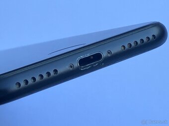 Apple iPhone SE 2020 128GB čierny / batt. 85% - 6