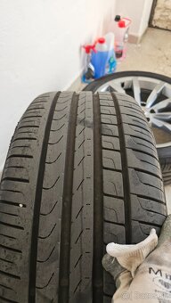 letne gumy 235/45 r18 - 6