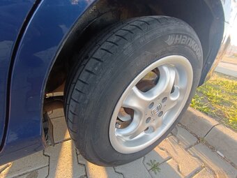 Honda Civic 7G 1.4 ls - 6