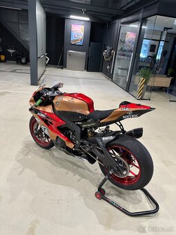 Okruhovka Yamaha R6 - 6