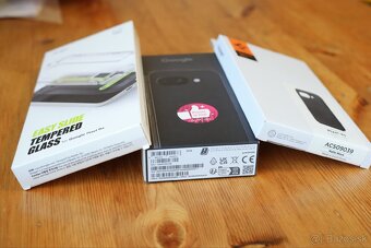 Google Pixel 9a Black 128Gb - 6