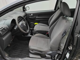 Volkswagen Fox 1.2 benzín 2009 - 6