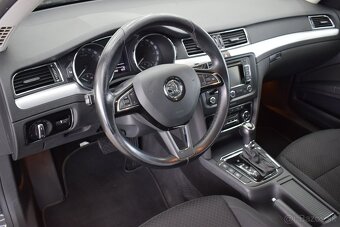 Škoda Superb 2,0 TDI 103 kW,DSG,NAVI,XEN,serviska, - 6