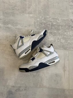 Air Jordan 4 Midnight Navy - 6
