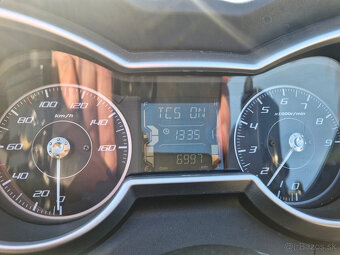 Yamaha X-MAX 300 - 6