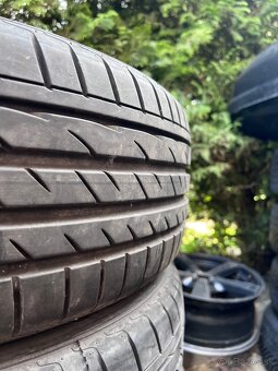 Letne pneumatiky 215/55 r17 - 6