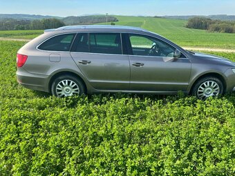 Škoda superb - 6