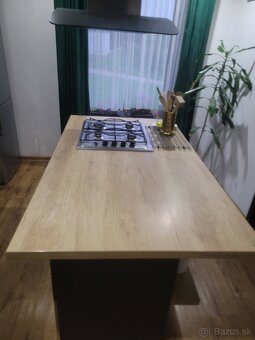 Kuchynská linka - 6