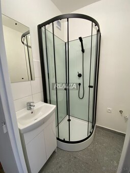 SVETLÝ 2-IZB. BYT, CENTRUM-STARÉ MESTO, BALKÓN - 6
