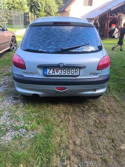 Peugeot 206 HDI 66Kw - 6