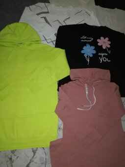 Dámske svetre, mikiny, tričká veľkosť L - 6