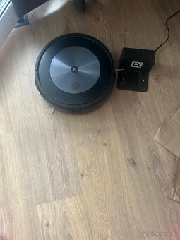 Roomba j7 - 6