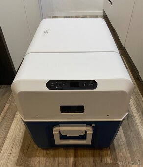 Predám kompresorovú autochladničku Mobicool MCF60 - 6