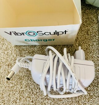 Masážny prístroj VibroSculpt - 6