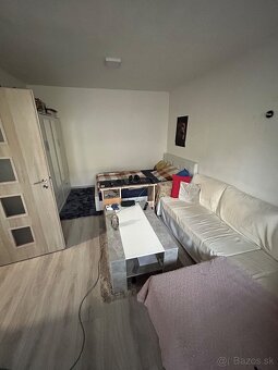 Prenajmem 1-izbový byt Vráble – Sídlisko Lúky - 6