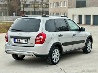 Lada Kalina Cross 1.6 benzin 2018 45.000km 1.majitel - 6