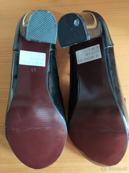 Dámske topánky na podpätku - 6