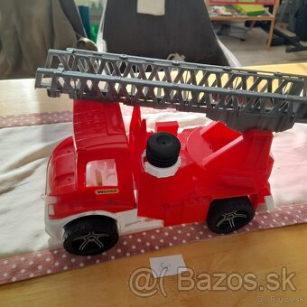 Interaktívne, hrajuce, spievajúce hracky, hrkalky - 6