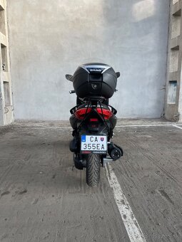 Yamaha xmax 125 2016 - 6