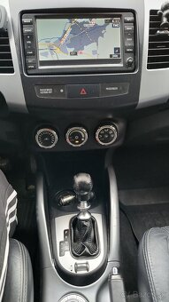 Citroen C Crosser 2.2 HDI 115kw - 6
