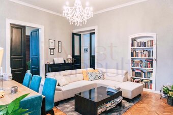 2351 NA PREDAJ LUXUSNÝ TROJIZBOVÝ MEŠTIANSKY BYT V SRDCI KOM - 6